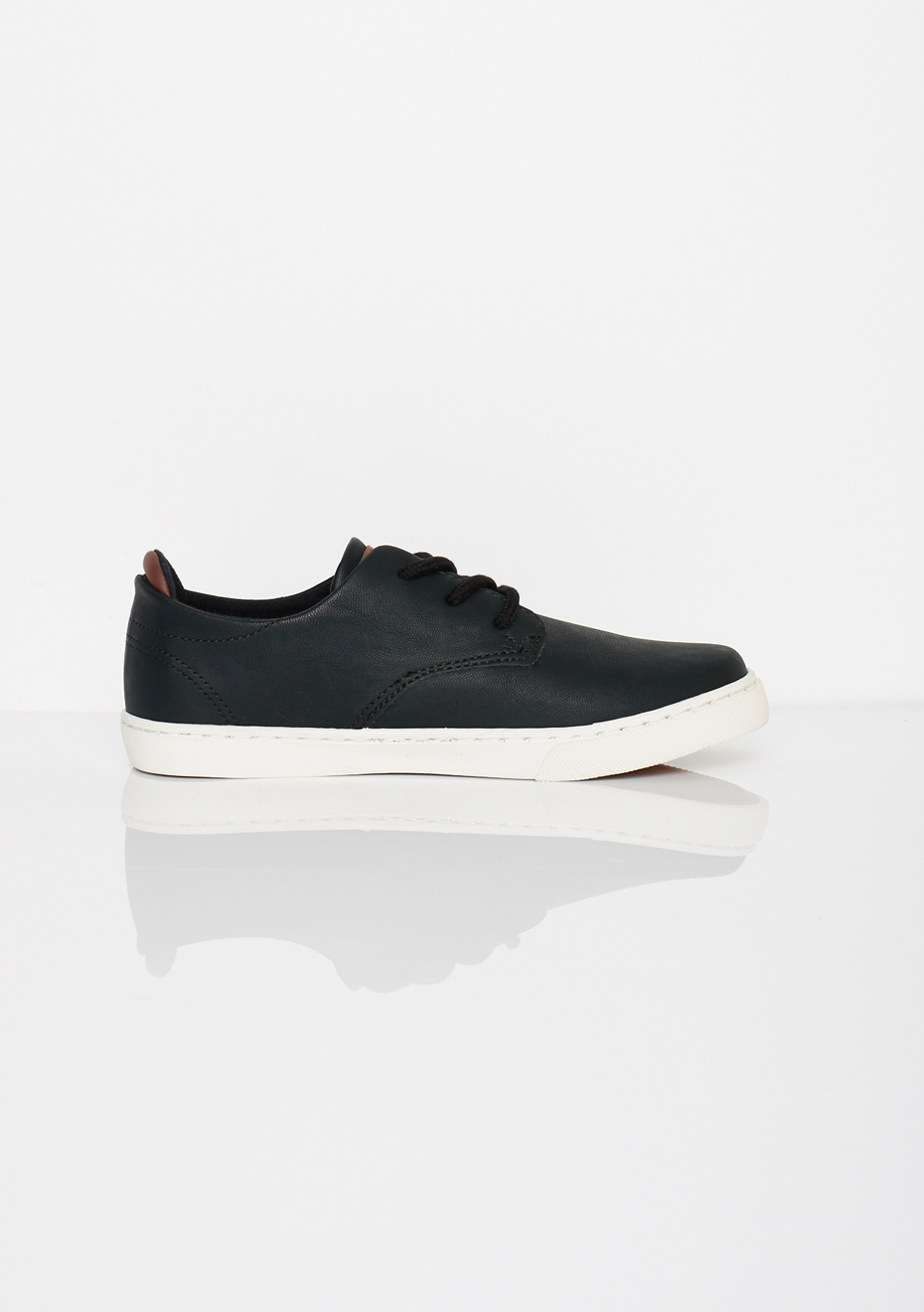 black polo casual shoes