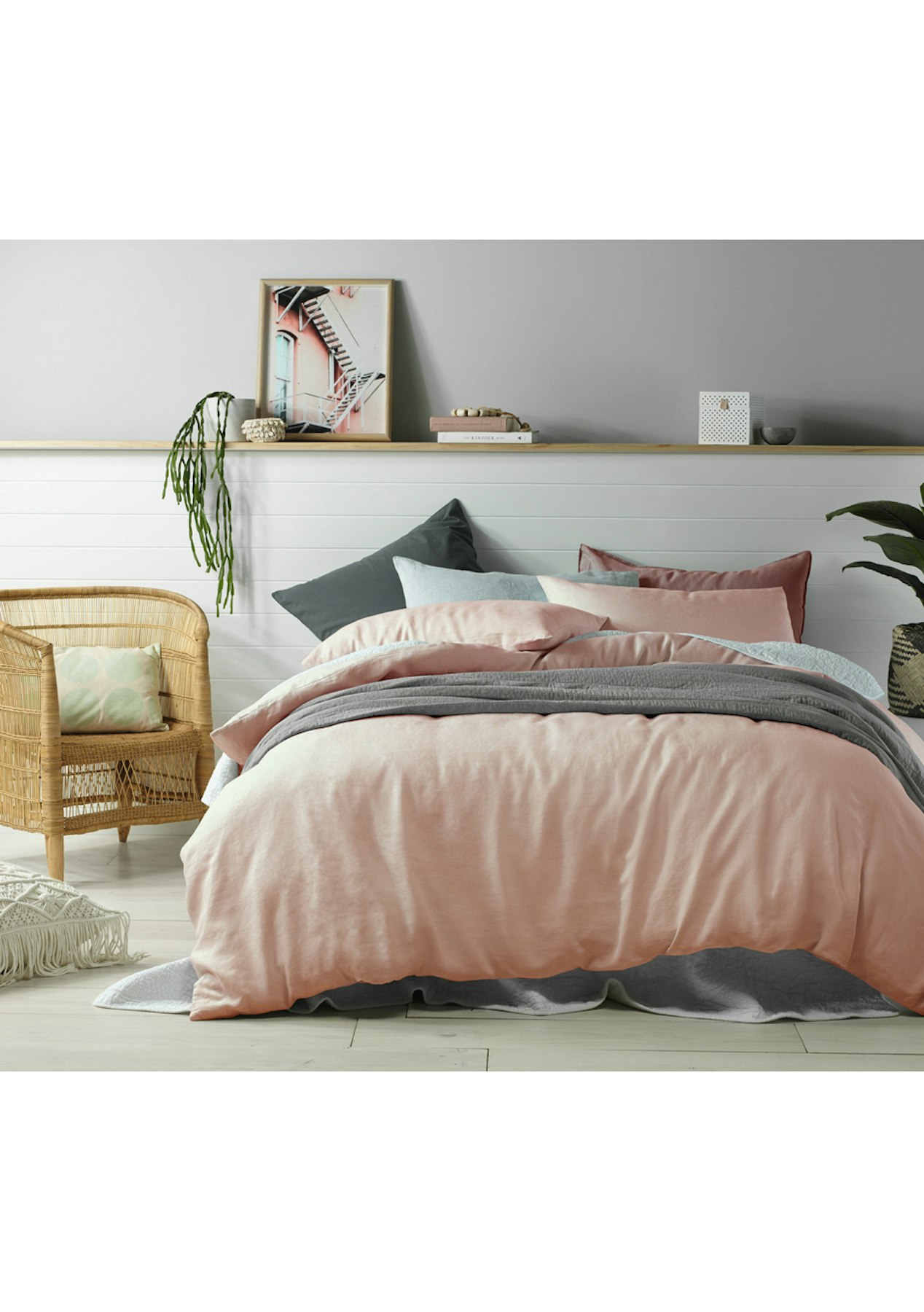 Vintage Design 100 Peach Linen Quilt Cover Set King Bed