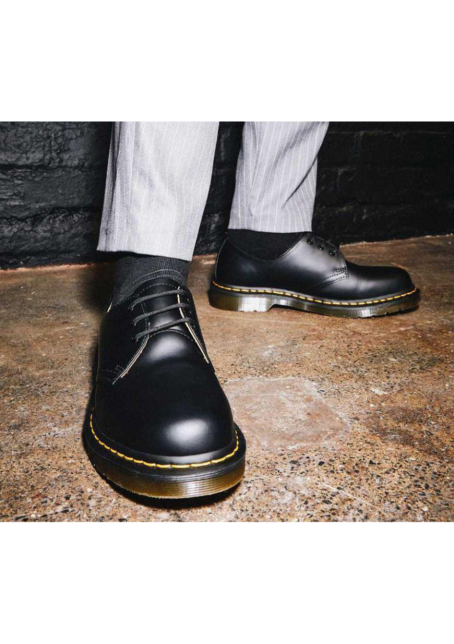 Dr martens clearance 3 eye industrial