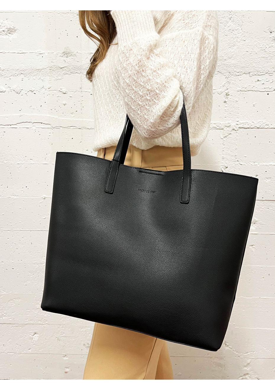 Tony deals bianco tote