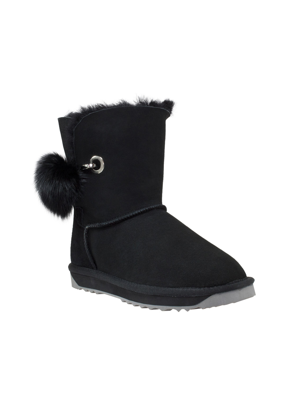 black pom pom uggs